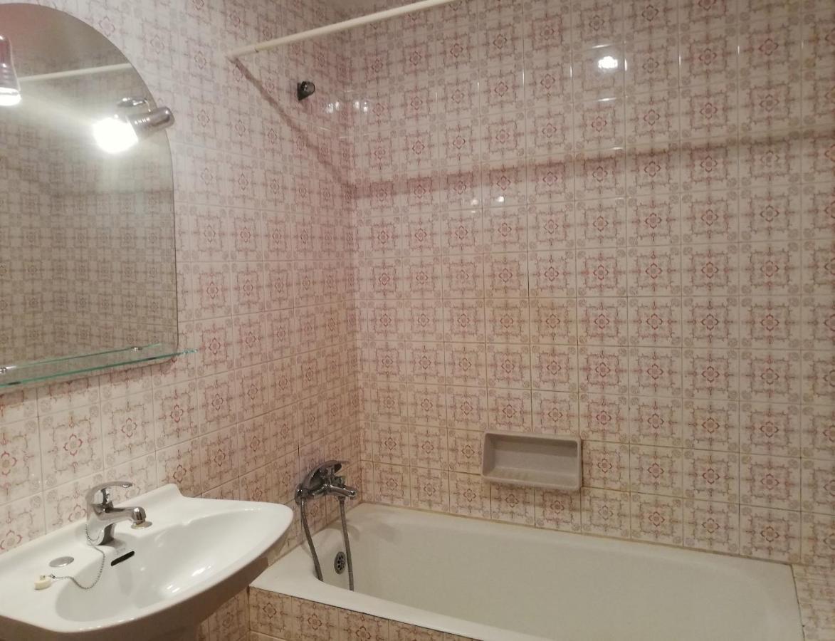 Apartamentos Alfonso I Palmyra 살루 외부 사진