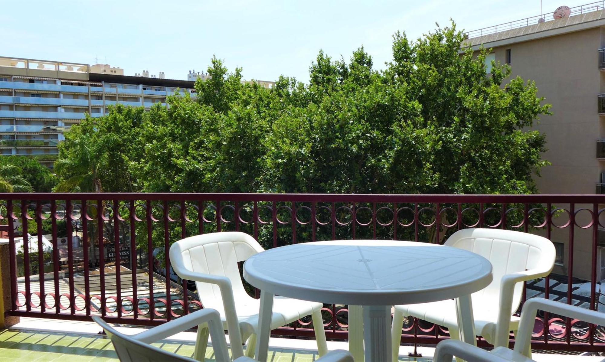 Apartamentos Alfonso I Palmyra 살루 외부 사진